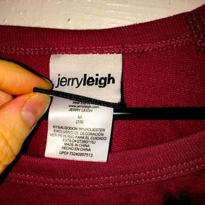 Adultish sweat shirt